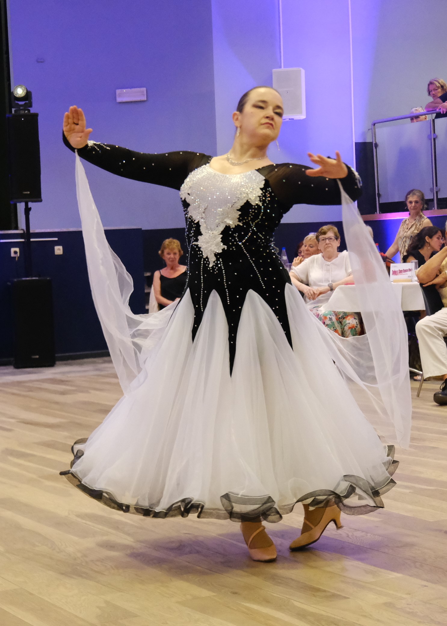 2025 06 14 Gaetane en solo 3 danses standard