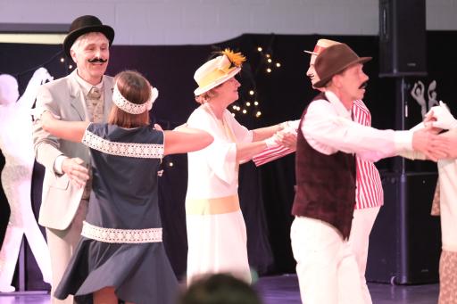 Spectacle 18h 2022 03 27(xt4) 1258